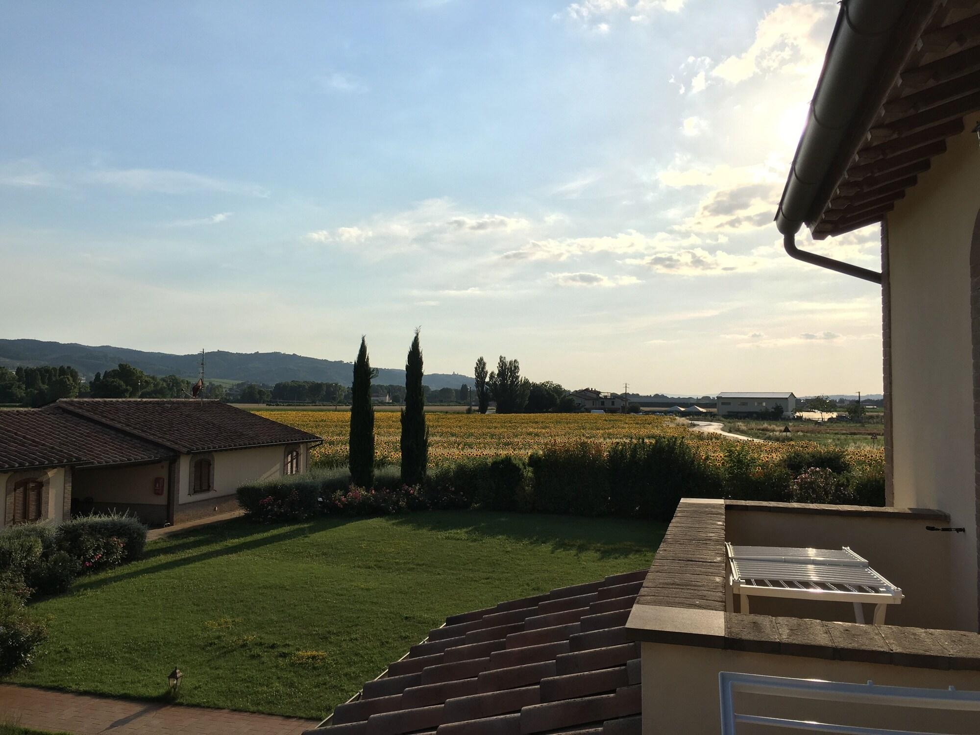 Agriturismo Le Rondini Di Francesco Di Assisi Cannara Εξωτερικό φωτογραφία