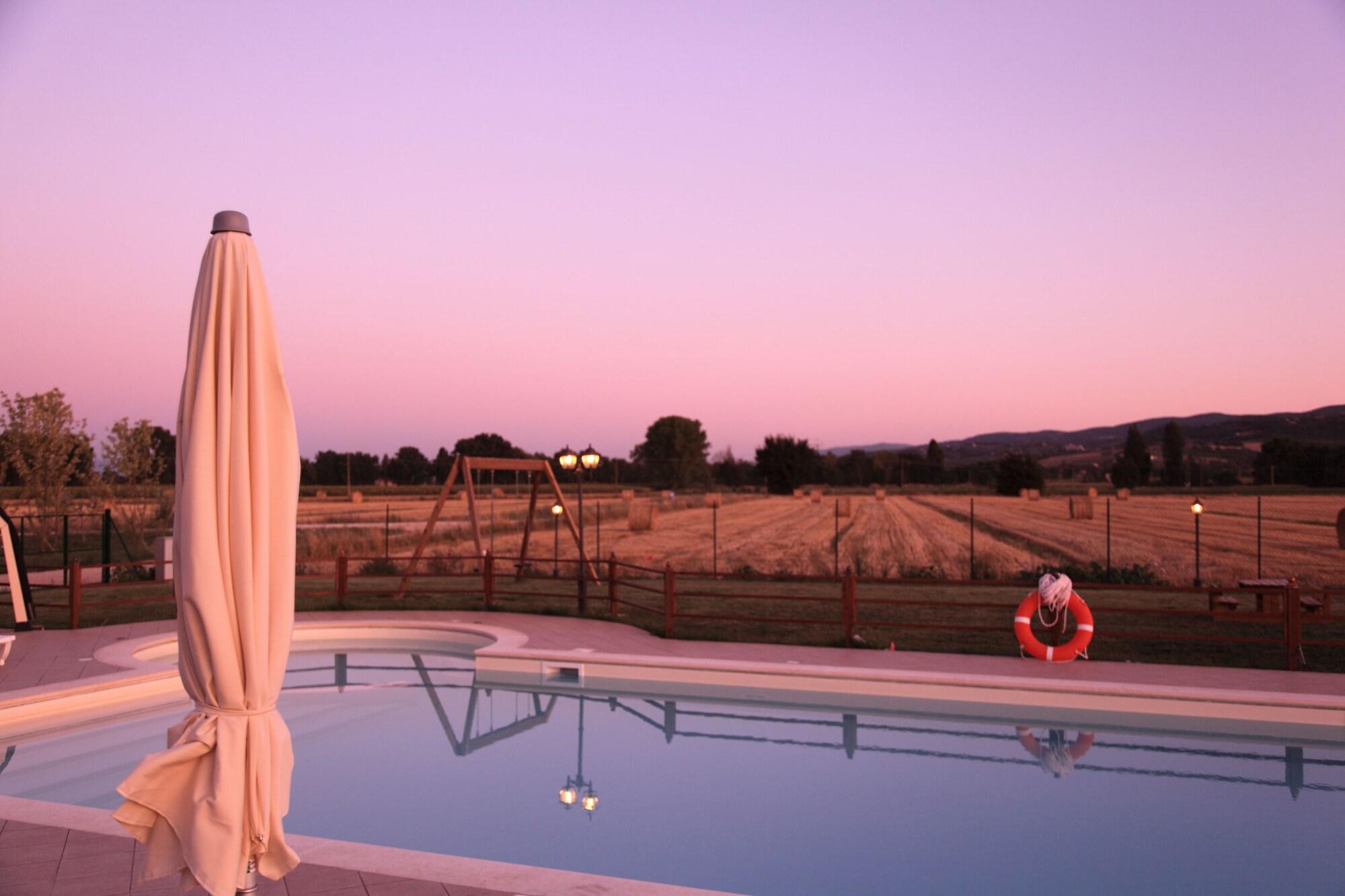 Agriturismo Le Rondini Di Francesco Di Assisi Cannara Εξωτερικό φωτογραφία