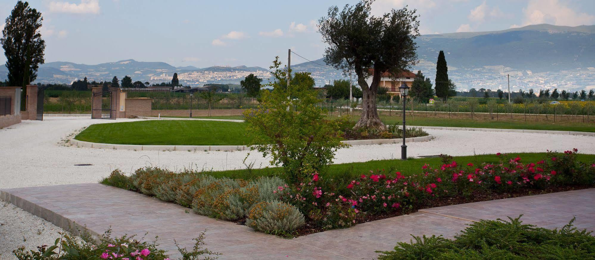 Agriturismo Le Rondini Di Francesco Di Assisi Cannara Εξωτερικό φωτογραφία