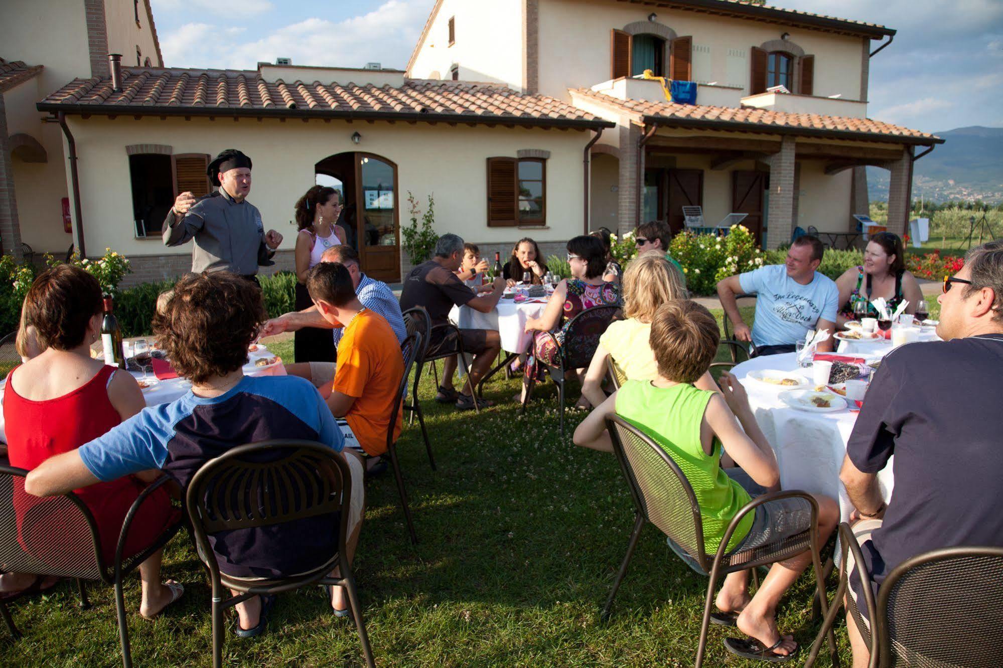 Agriturismo Le Rondini Di Francesco Di Assisi Cannara Εξωτερικό φωτογραφία